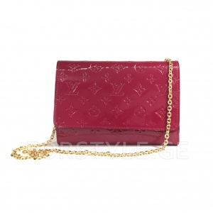 Louis Vuitton-ის ტყავის კლატჩი 6109