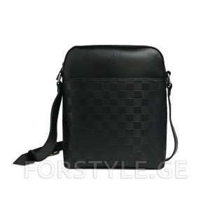 Louis Vuitton-ის მამაკაცის ტყავის ჩანთა District Black 0050