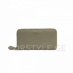 Prada-ს ტყავის საფულე 3403